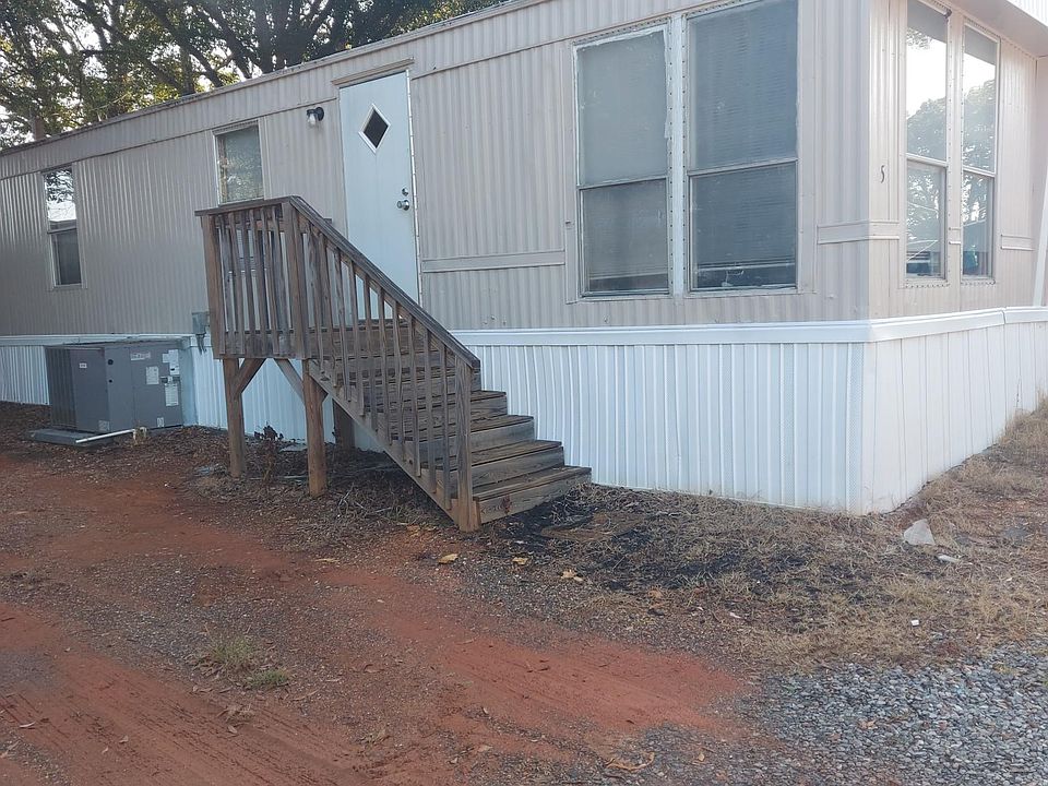 1st image of 109 Embert Ln Trlr 5