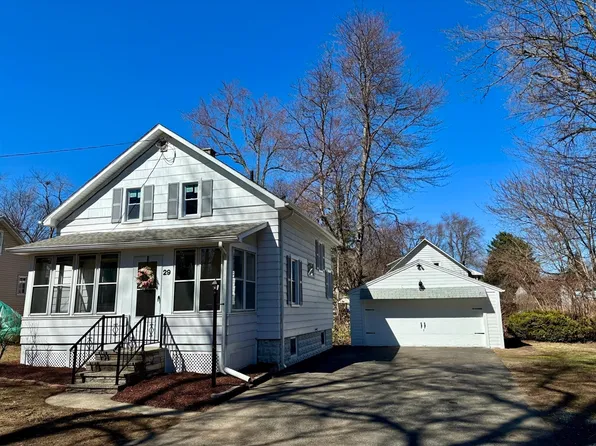 29 Melvin Ave, East Longmeadow, MA 01028