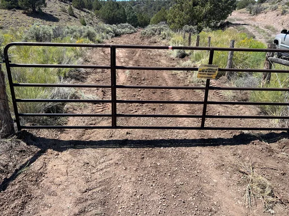 7520 S Us Highway 89, Panguitch, UT 84759