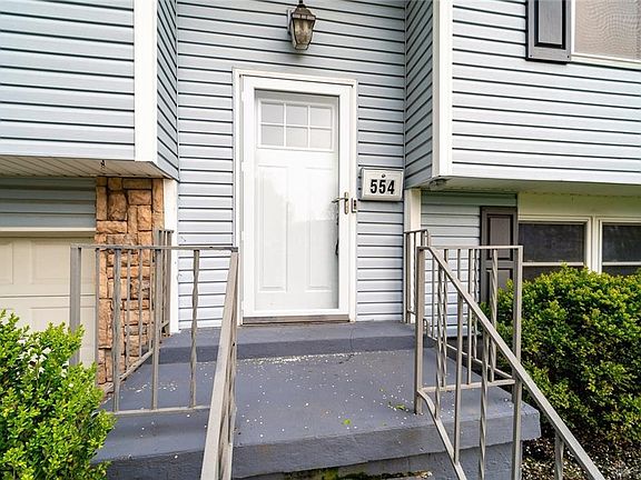 2nd image of 554 Marshall Dr