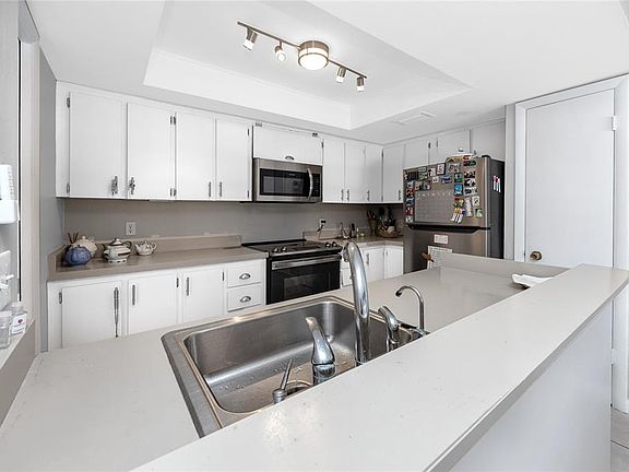 3rd image of 2621 COVE CAY DRIVE #309