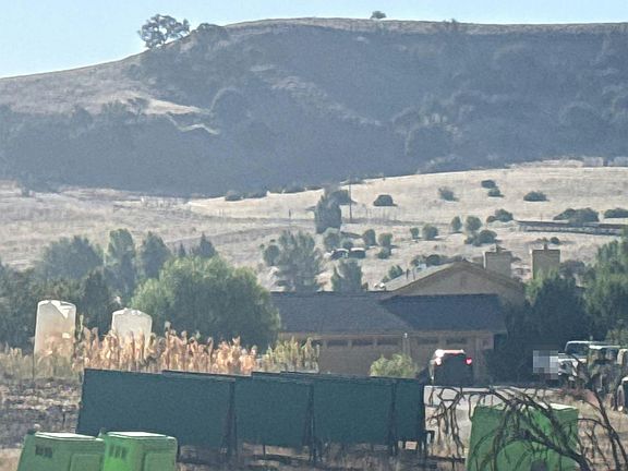 3rd image of 77618 Ranchita Canyon Rd