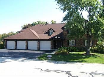 1st image of 15 Sauk Trl APT 3