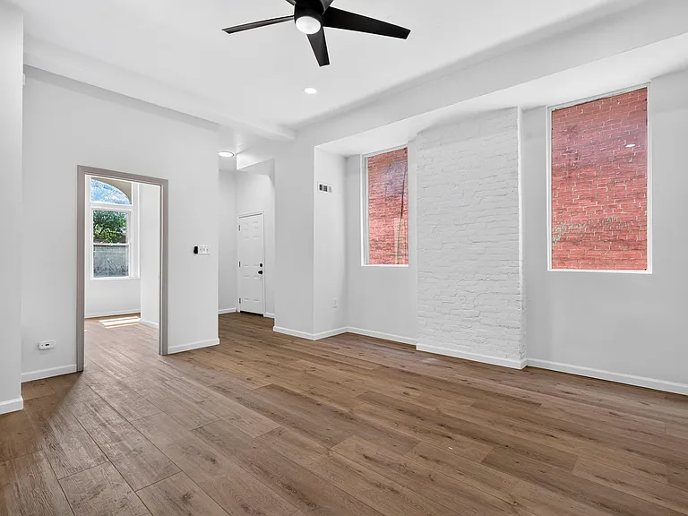 3647 Wisconsin Ave — Photo 17
