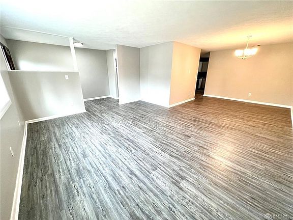 3rd image of 7818 Alvira Ave