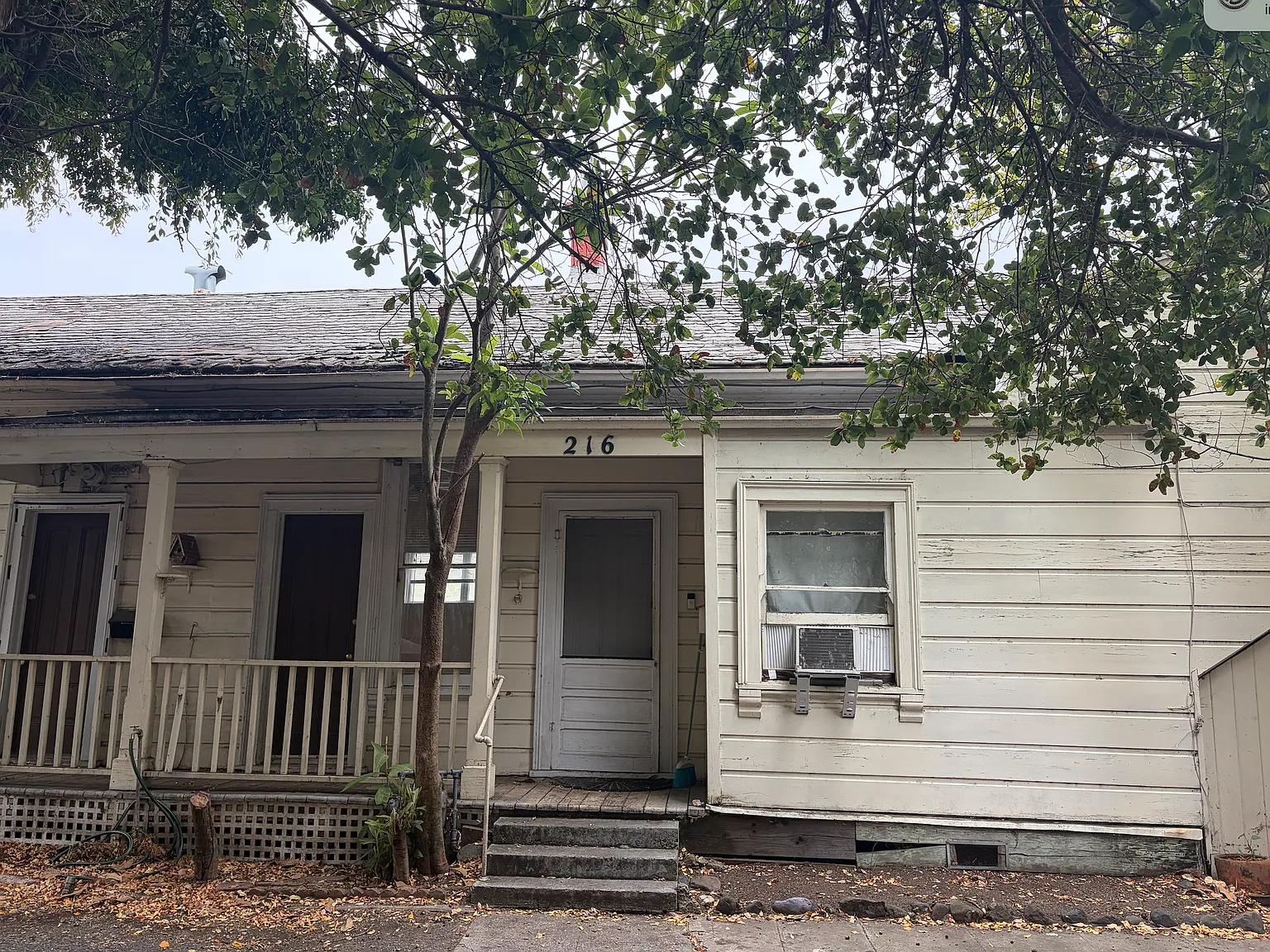 Studio, $1,850 — Photo 1