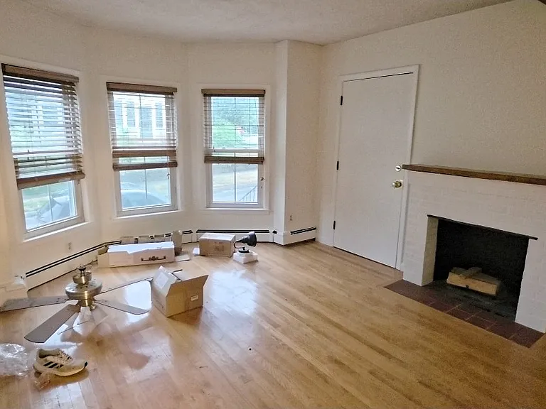 10 High St #1 — Photo 4