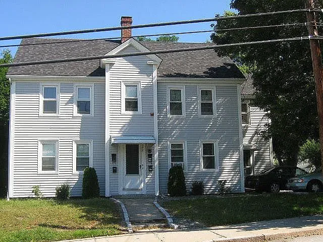 942 Cass Ave
