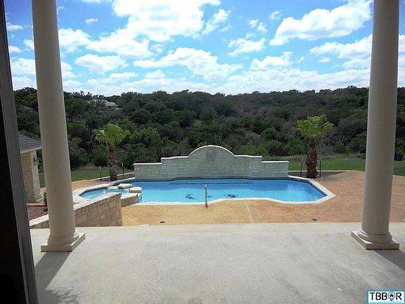 3rd image of 1907 Canyon Springs Dr