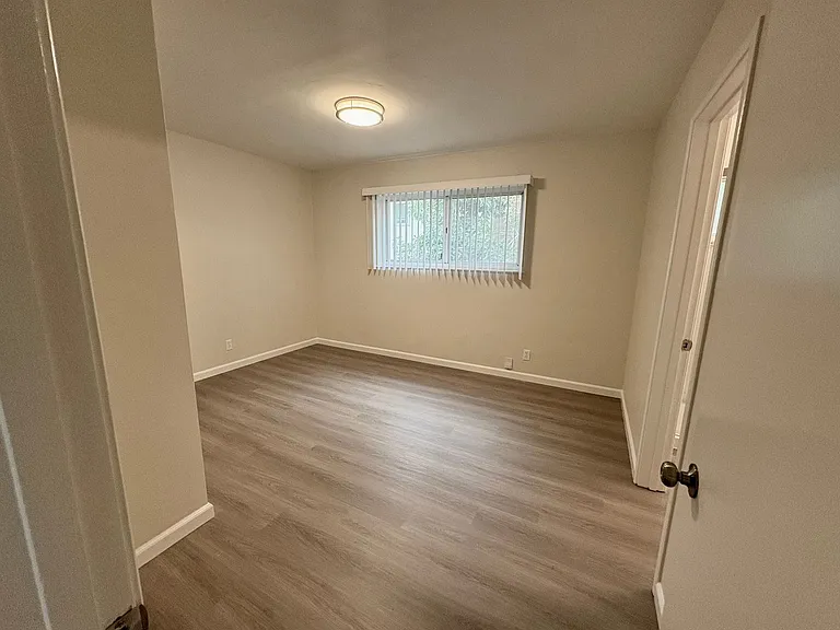 1001 Madera Ave — Photo 6