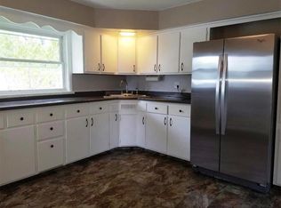 2160 Williams Blvd SW, Cedar Rapids, IA 52404