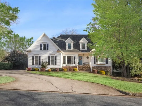 3351 Woodington Ct SE, Marietta, GA 30067