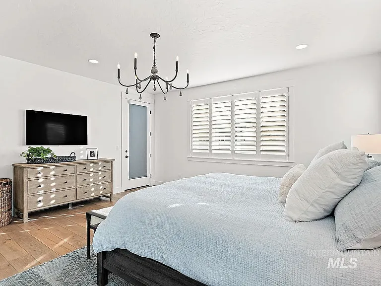 11843 W Castile Dr — Photo 25