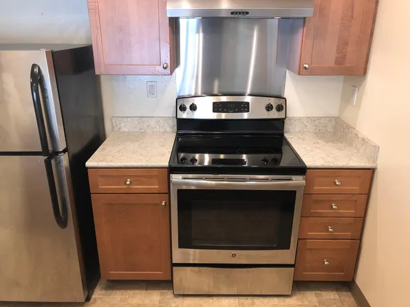 2005 Pleasant Valley Ave APT 117, Oakland, CA 94611