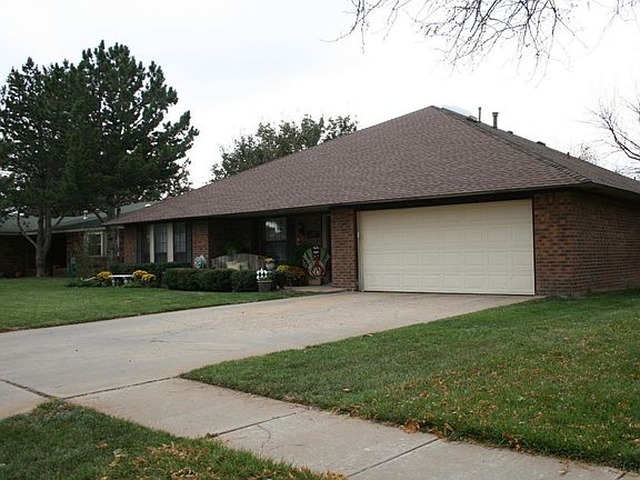 2nd image of 7713 Cervin Dr