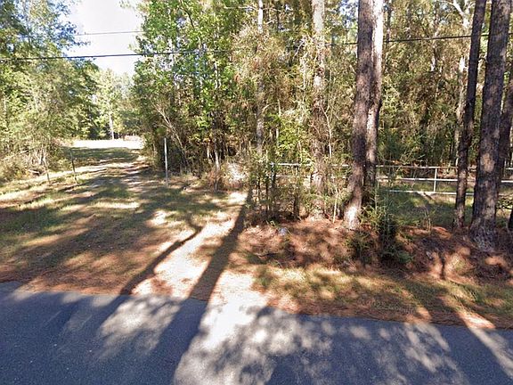 2nd image of 310 Pine Grove Rd