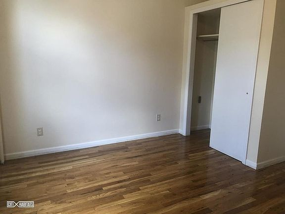 3rd image of 306 22nd St APT 2L