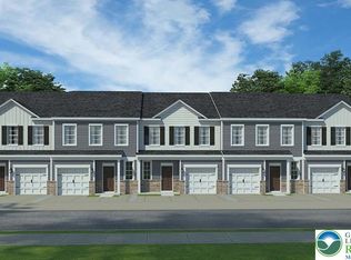 1103 Meadowlark Dr, Fogelsville, PA 18051