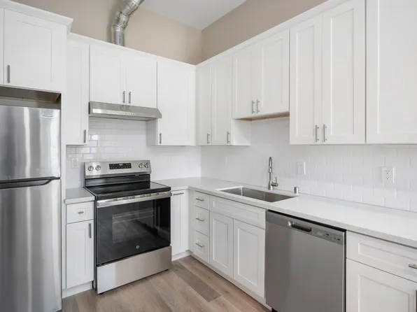 5353-5375 Olmeda