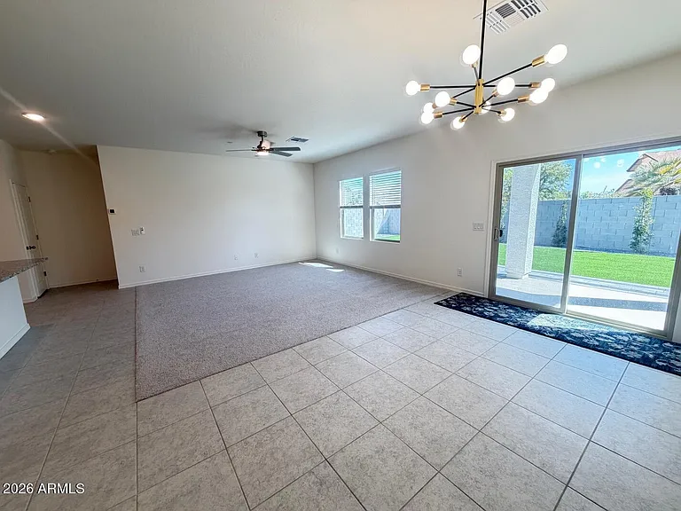 4422 N 100th Dr — Photo 17