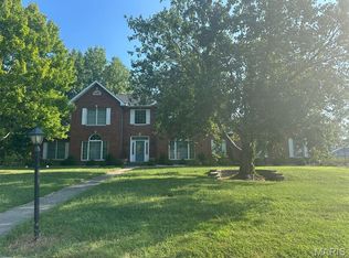 116 Fairwood Hills Rd, O'fallon, IL 62269