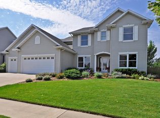 2822 Century Hills Ln NE, Rochester, MN 55906