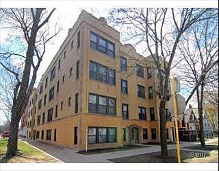 5th image of 3303 W Cuyler Ave APT 2