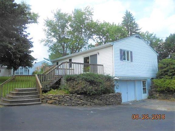 3rd image of 167 Burkeshire Dr