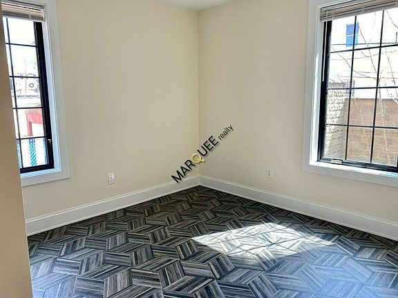2nd image of 25-39 22nd St #1R