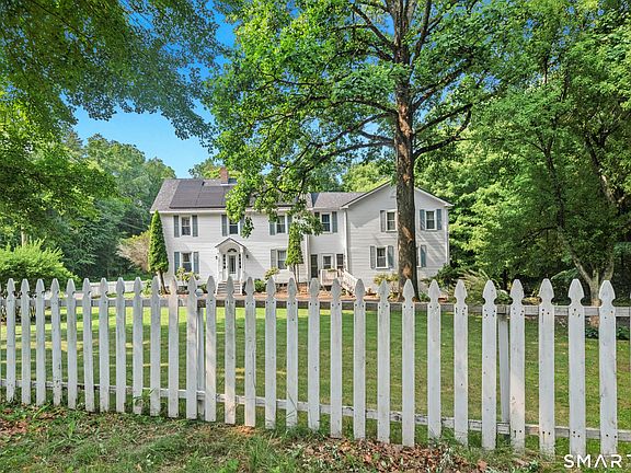 3rd image of 178 Maple Street