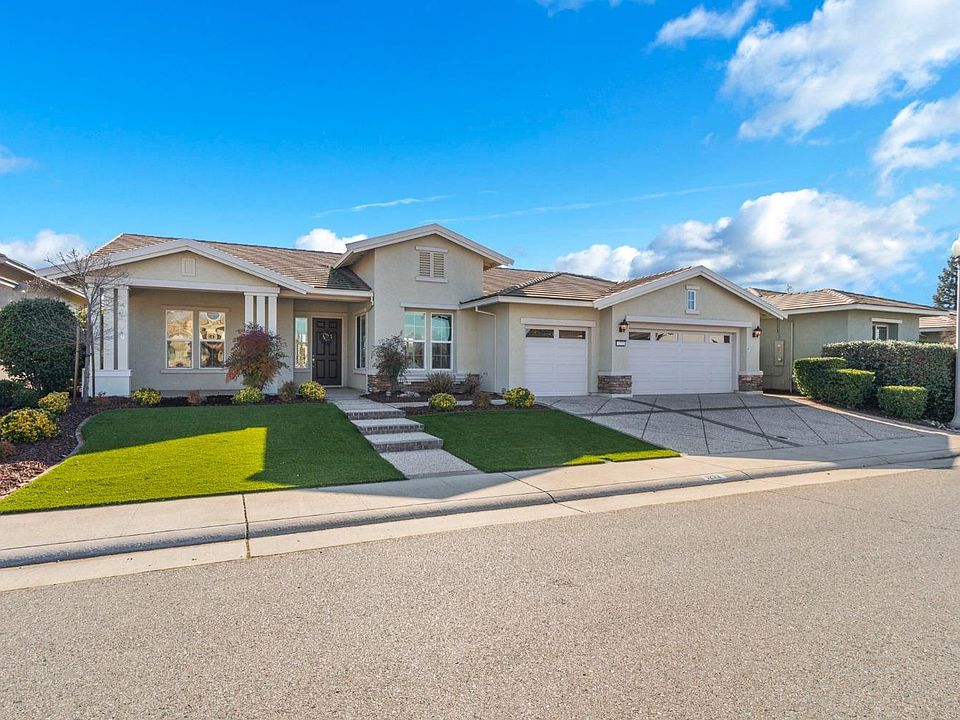 1st image of 1272 Overland Ln