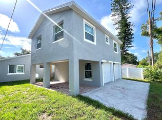 2025 44th St S #1/2, Saint Petersburg, FL 33711