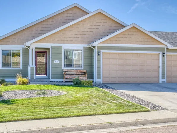2125 Big Lost Dr, Gillette, WY 82718
