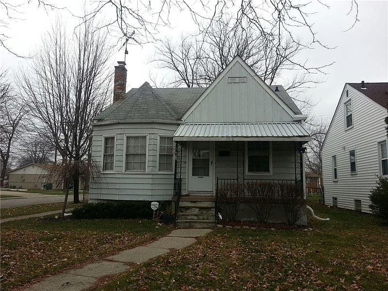 1st image of 19905 Elkhart St