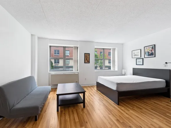 516 West 47th Street S2C image 1 of 7