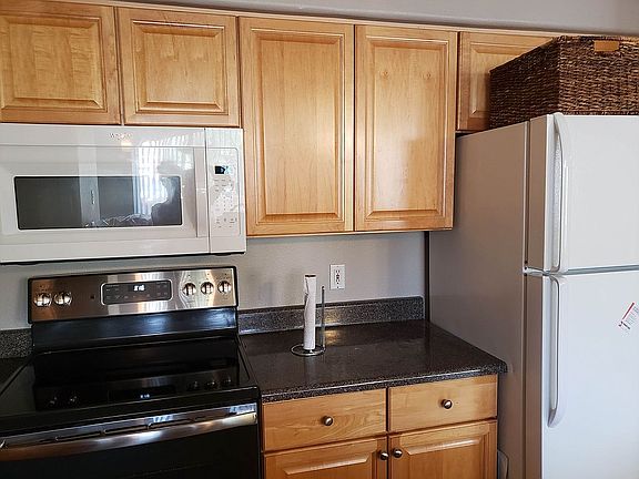3rd image of 19777 N 76th St APT 1132
