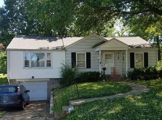 3106 La Vista Dr, Saint Ann, MO
