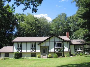 17 Pond Crest Rd, Danbury, CT 06811