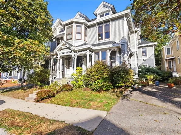 173 Congdon St APT 1, Providence, RI 02906