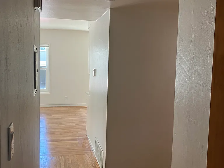 411 Wayne Ave #1 — Photo 4