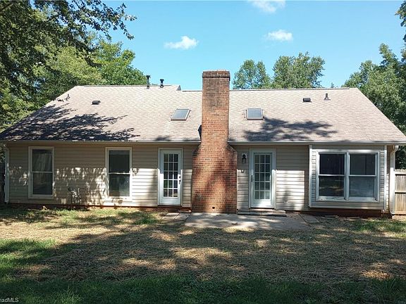 2nd image of 5706 Cranberry Ct