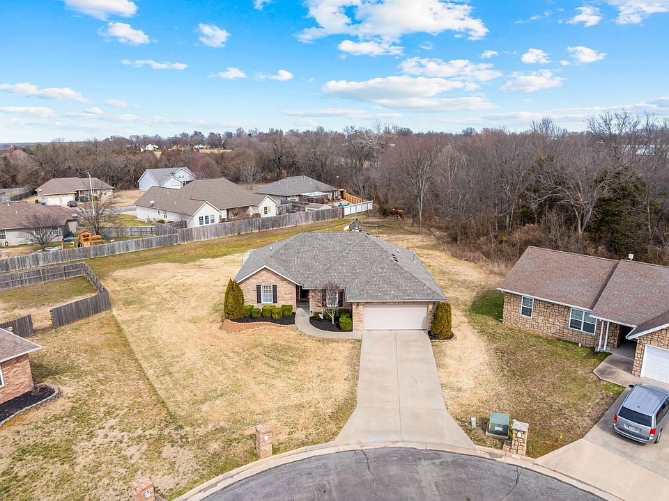 1st image of 2817 E Miller Court