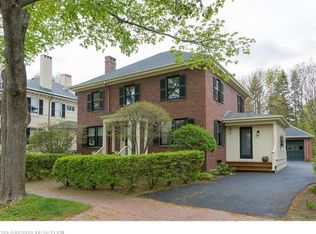 22 Neal St, Portland, ME 04102