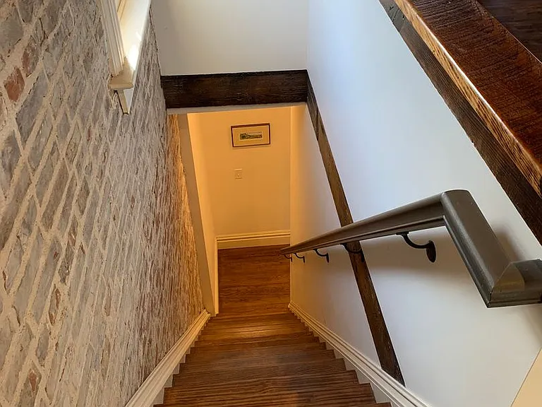 3325 Indiana Ave — Photo 30