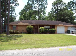 600 Slade St, Hinesville, GA 31313