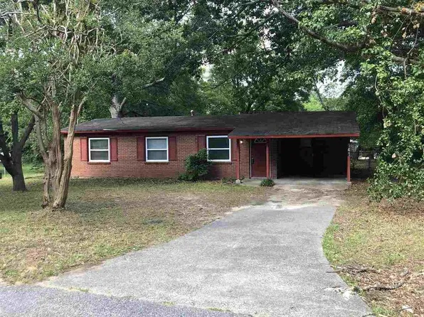 141 Edna Pl, Warner Robins, GA 31093