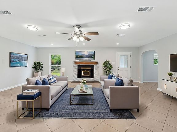 3rd image of 29870 Richardson Dr
