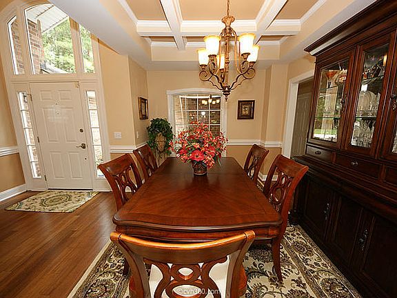 5th image of 4072 Harleston Green Ln