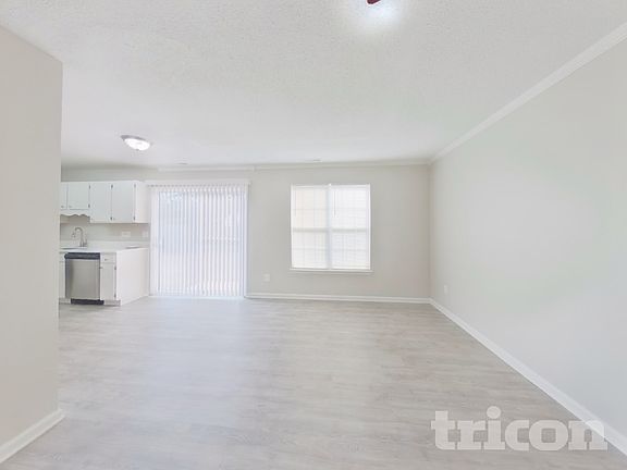 2nd image of 5805 Carolina Manor Ct