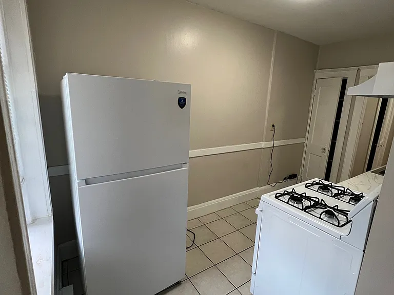 15 Huss Ct #205 — Photo 5